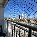 Mirante Clube 803 T3 Apartamento